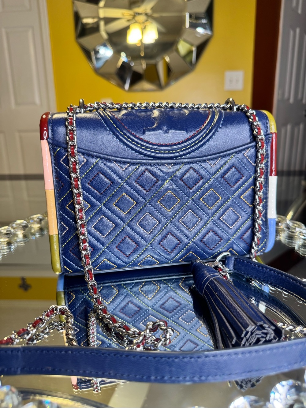 Tory Burch Fleming Small Piping quilted leather shoulder bag - Picture 5 of 14